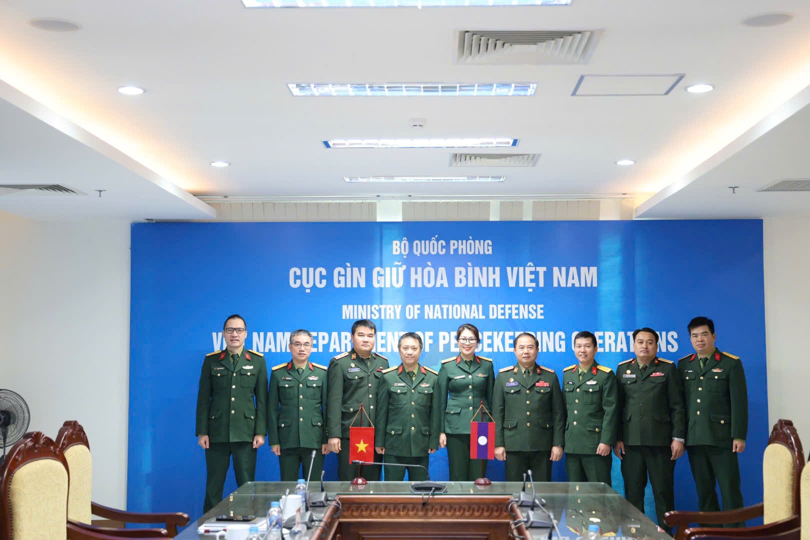 /UploadStore/admin/250103 Lam viec voi TVQP Lao/02.jpg